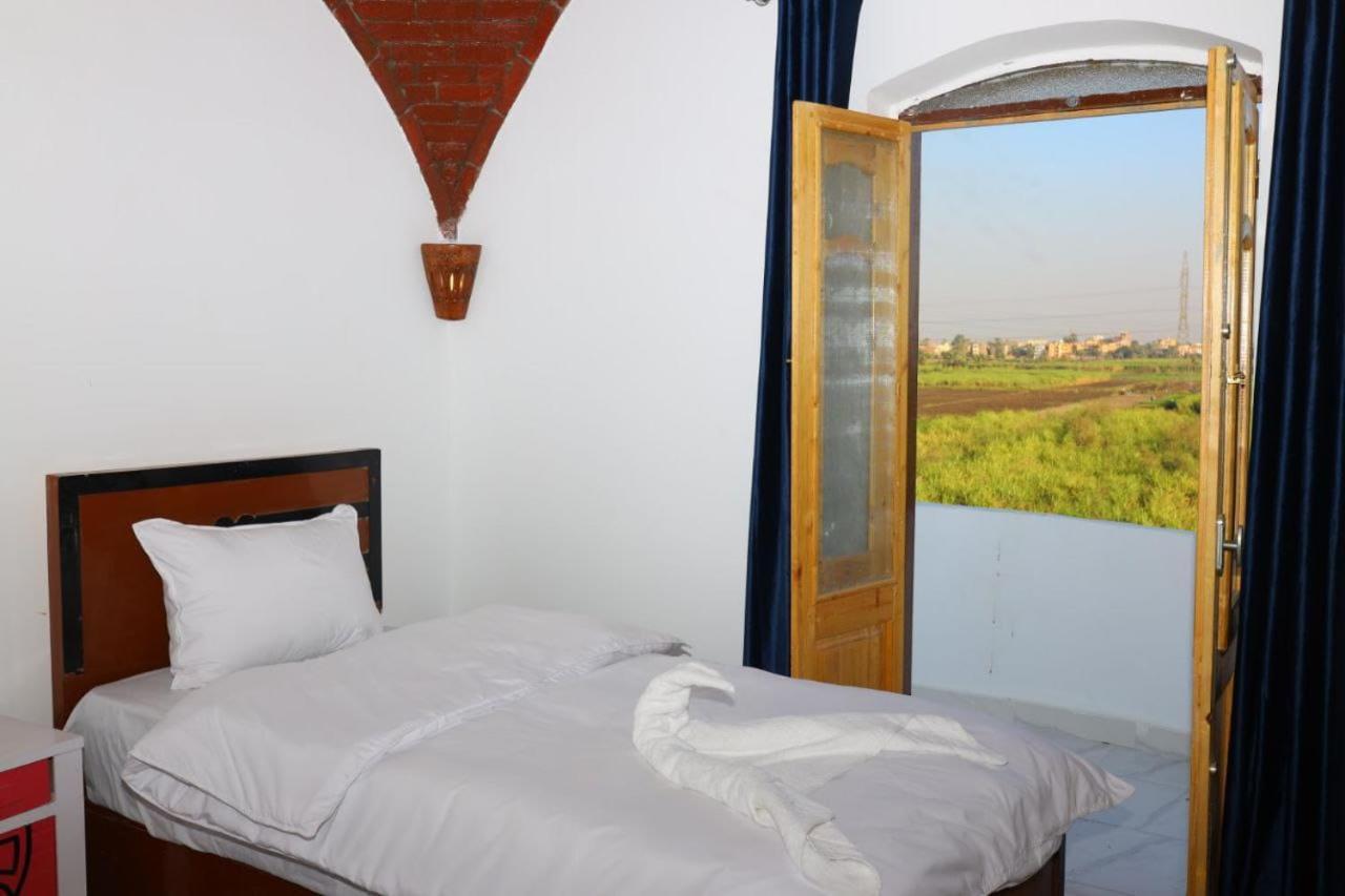 Quiet Gate Guest House Lel Agalta Екстериор снимка