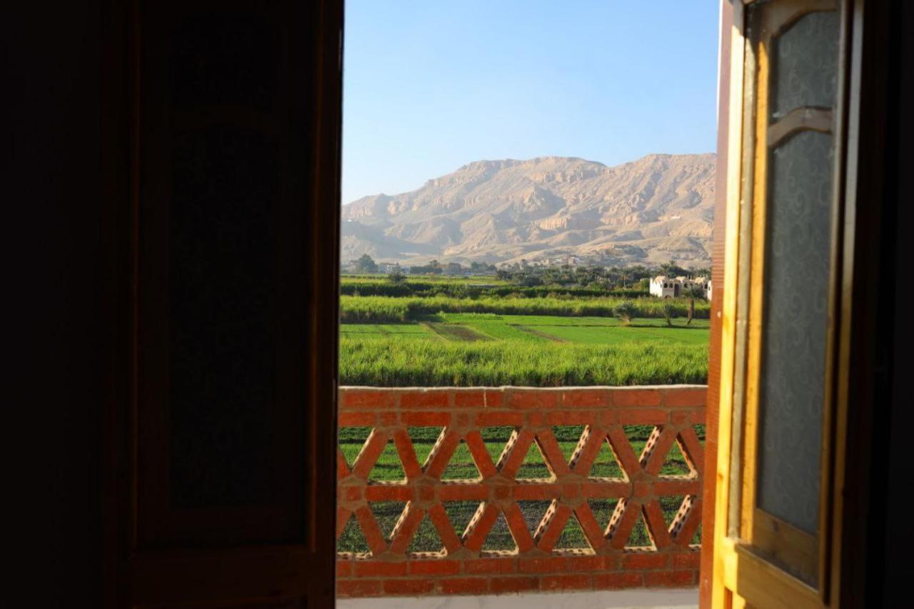 Quiet Gate Guest House Lel Agalta Екстериор снимка