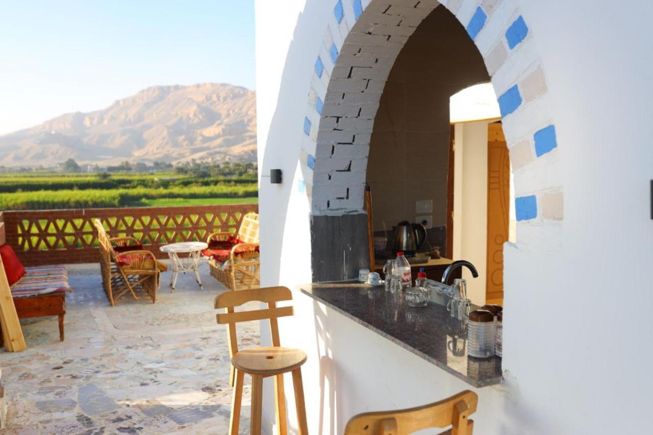Quiet Gate Guest House Lel Agalta Екстериор снимка