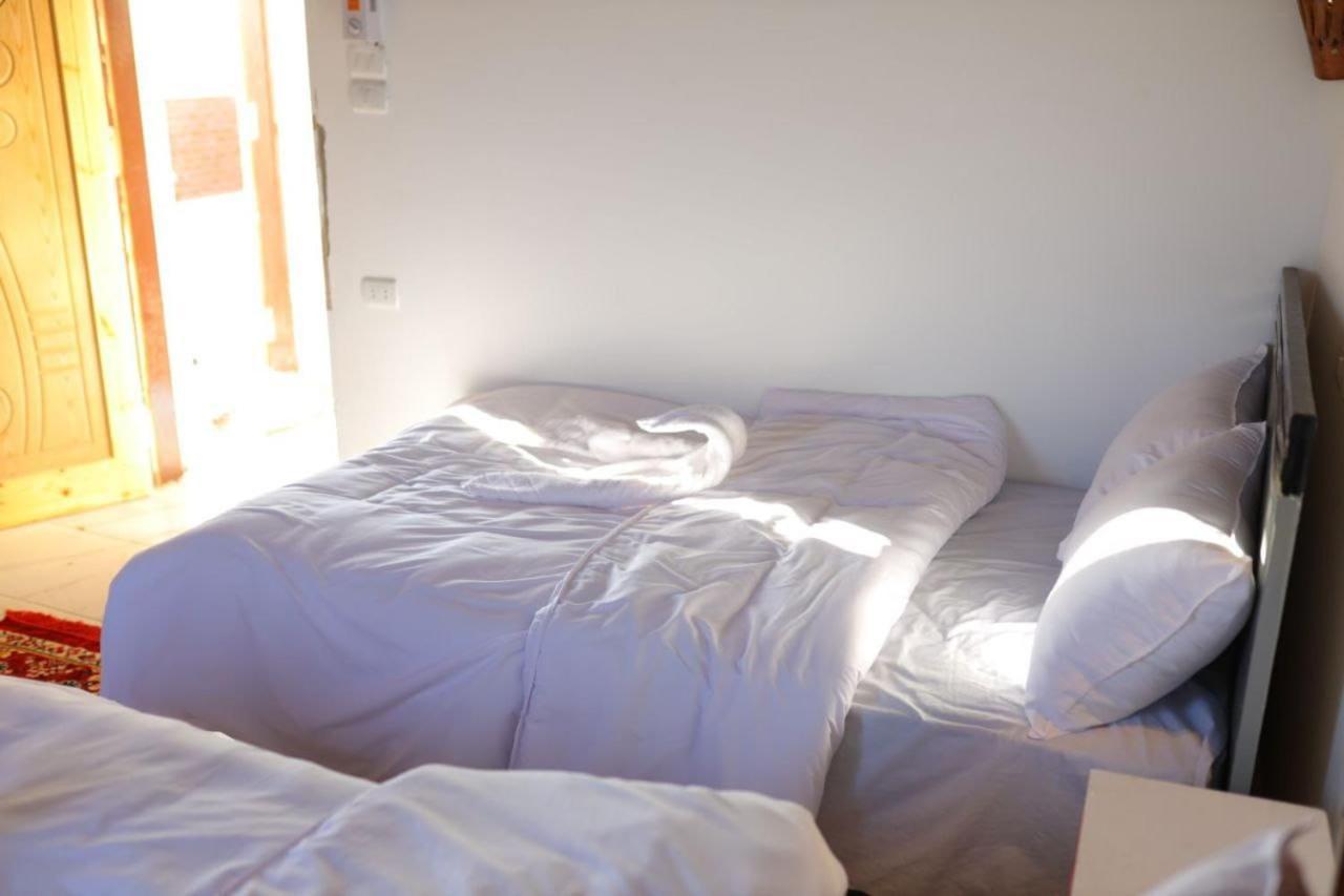 Quiet Gate Guest House Lel Agalta Екстериор снимка