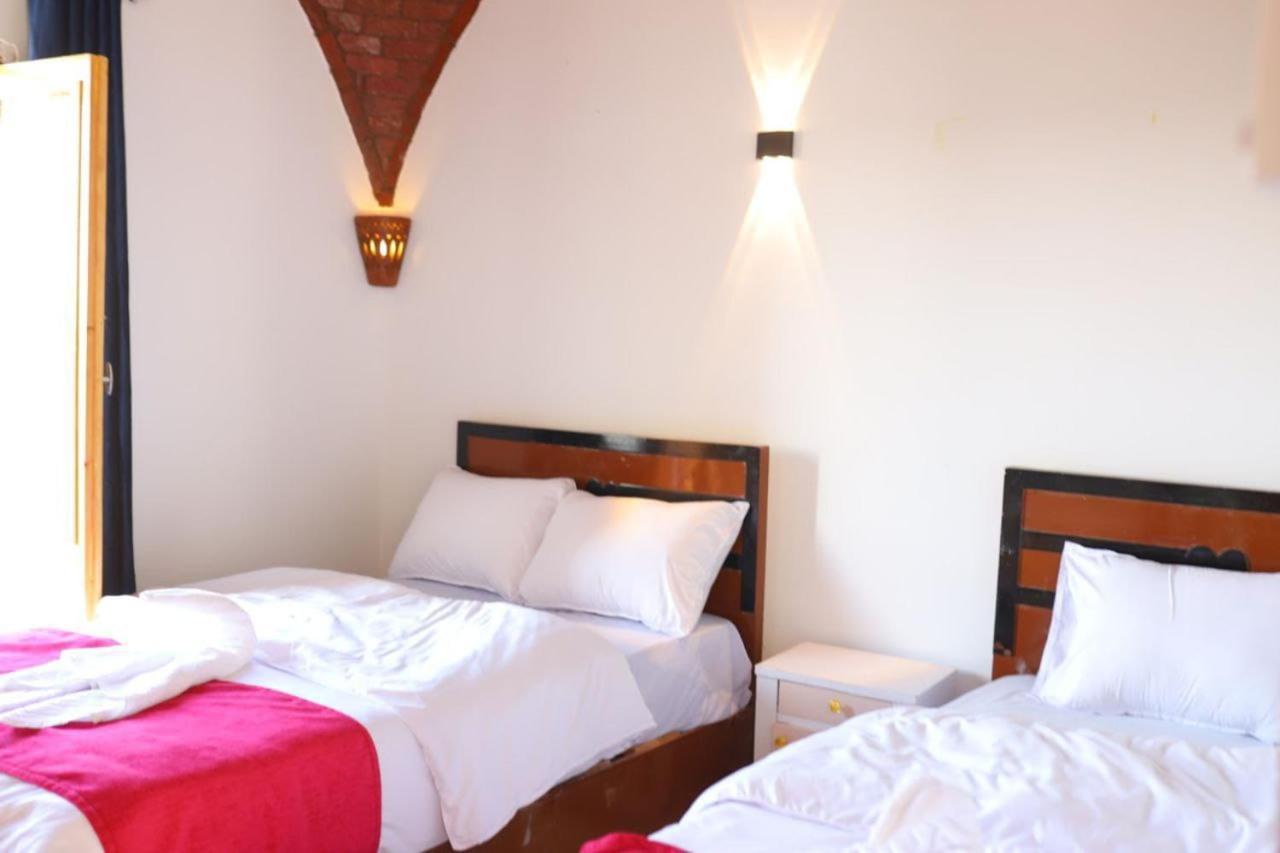 Quiet Gate Guest House Lel Agalta Екстериор снимка