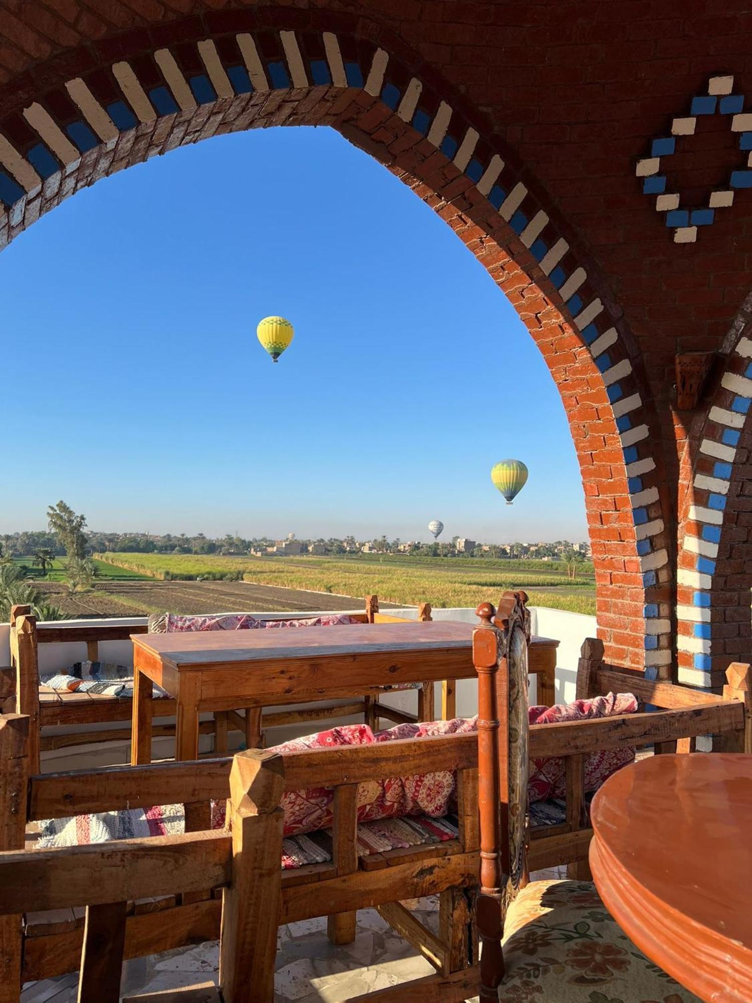 Quiet Gate Guest House Lel Agalta Екстериор снимка